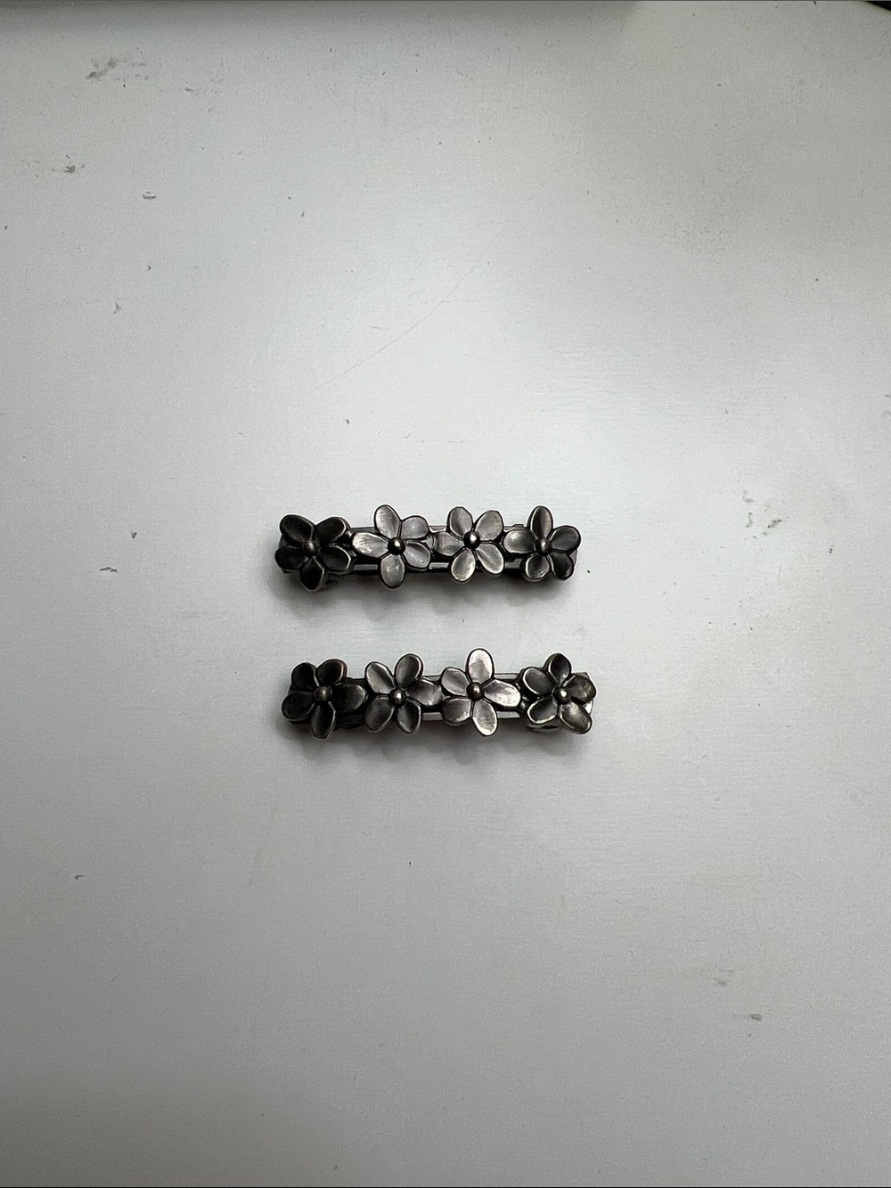 Daisy Hair Clips